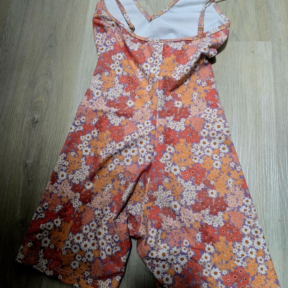 Skatie Floral Women's Jumpsuit in Red and Orange